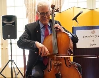 Mr. Bob Johnson performs on the cello