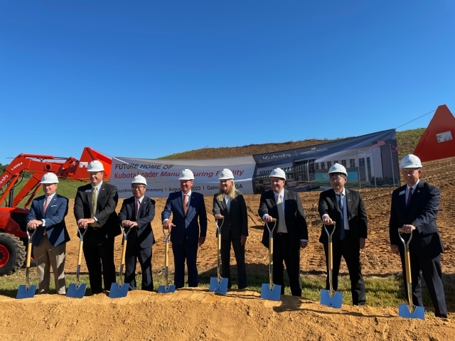 Consul General Maeda attends ceremony of a Japanese company