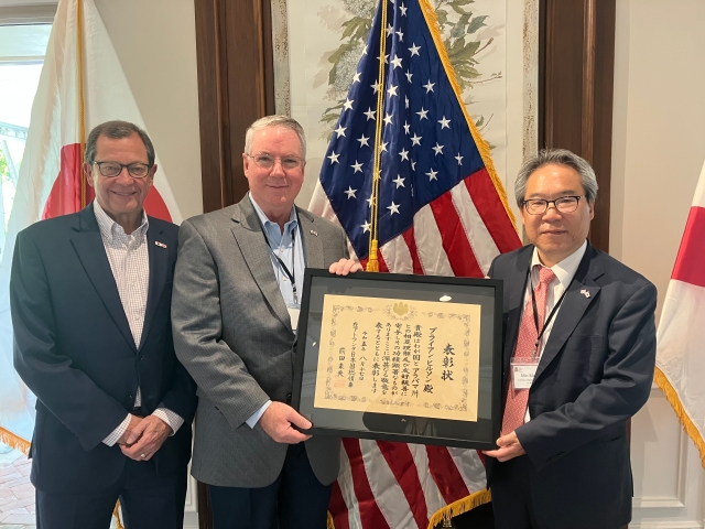 Consul General’s Commendation to Mr. Brian Hilson