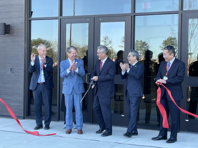 Consul General Maeda attends ceremony of a Japanese company