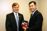 CG Hanatani and Gov. McDonnell